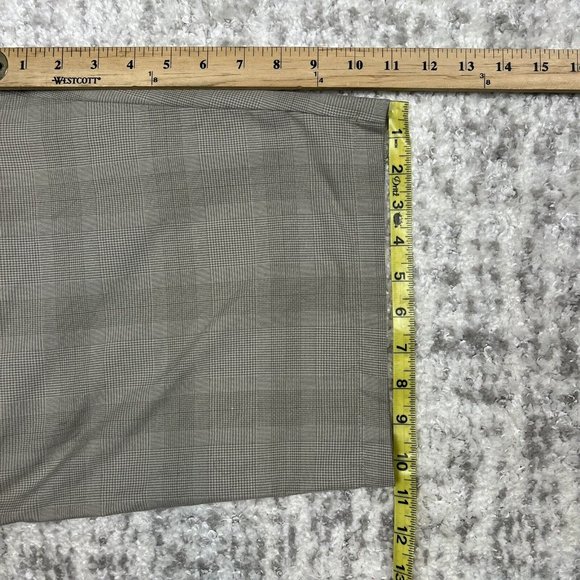 O'Neill Shorts 33 Chino Tan Beige Pockets Plaid Light Weight Casual Chequered - Picture 11 of 11